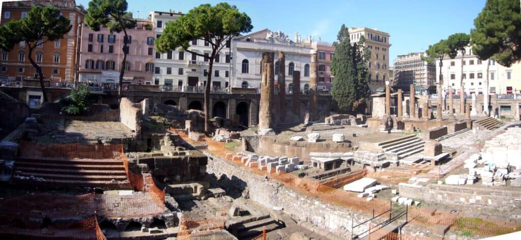 area sacra largo argentina idi di marzo